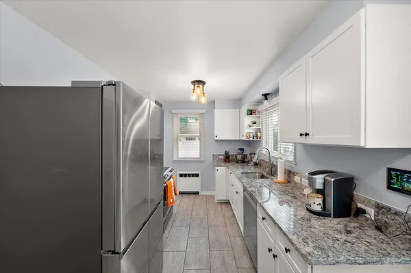 $399,900 | 342 Maywood Avenue, Rochester, MI 48307