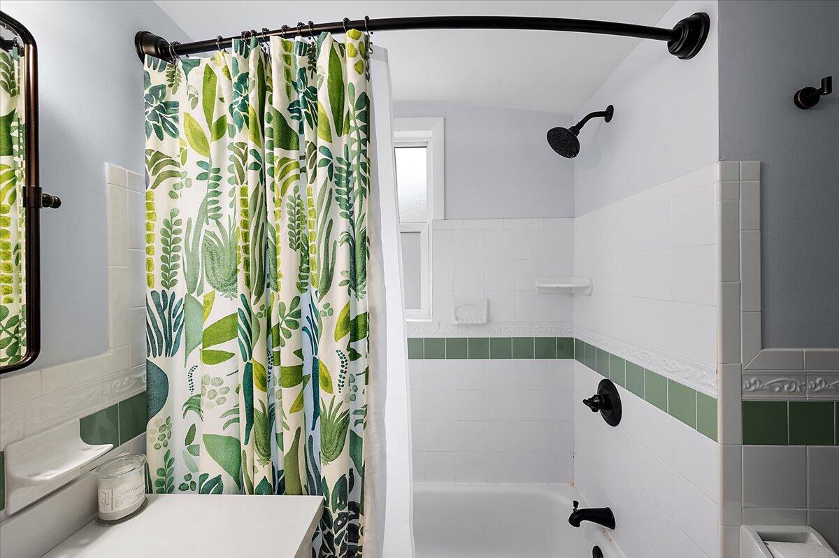 342 Maywood Avenue Rochester, MI 48307 - Photo 43 of 69 57-342 Maywood Avenue-57