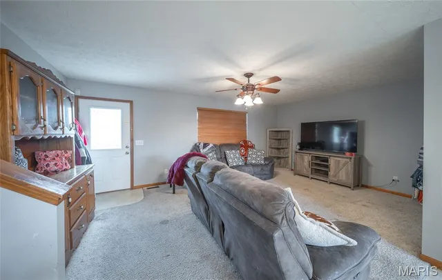 $200,000 | 17130 Lensman Road, St. Robert, MO 65584