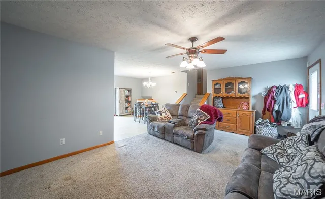 $200,000 | 17130 Lensman Road, St. Robert, MO 65584