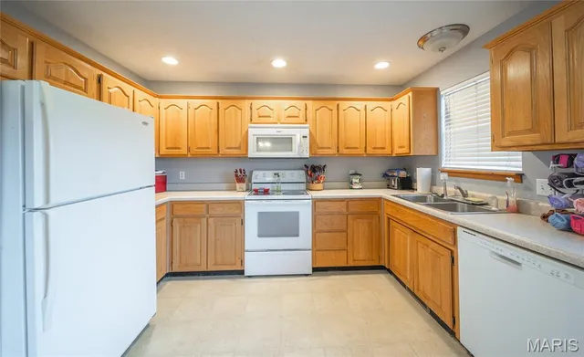 $200,000 | 17130 Lensman Road, St. Robert, MO 65584