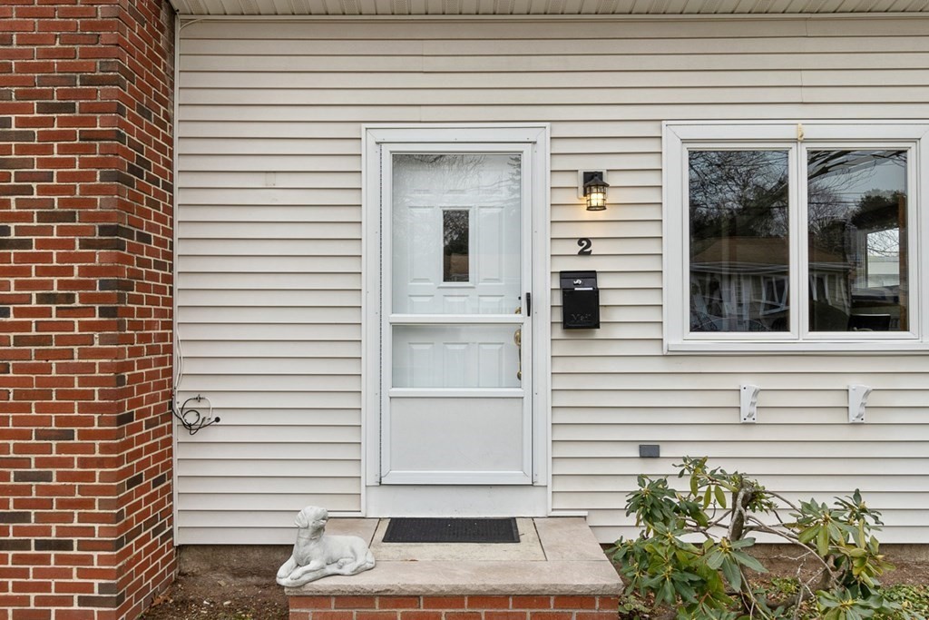 2 Cunha Road Peabody, MA 01960 - Photo 8 of 42 Gallery Image 8