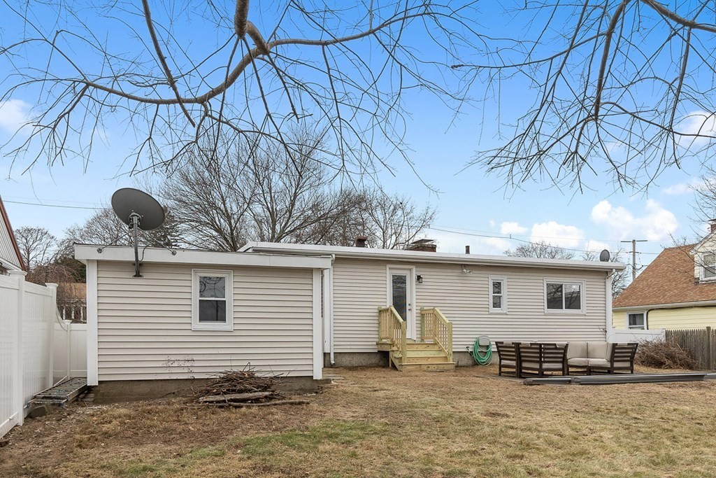 2 Cunha Road Peabody, MA 01960 - Photo 9 of 42 Gallery Image 9