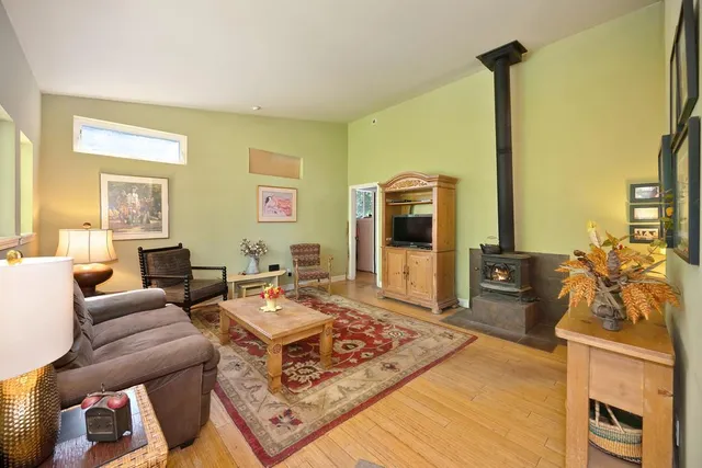 $650,000 | 19170 Tiger Lily Lane, Grass Valley, CA 95945