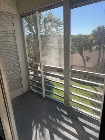 $1,450 | 4141 Northwest 26th Street, Unit 316, Lauderhill, FL 33313