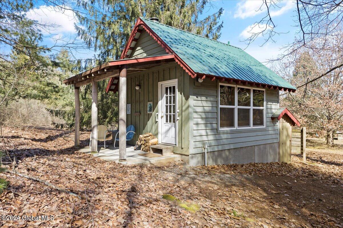 639 Coy Road Greenfield, NY 12833 - Photo 27 of 55 11-IMG_6126