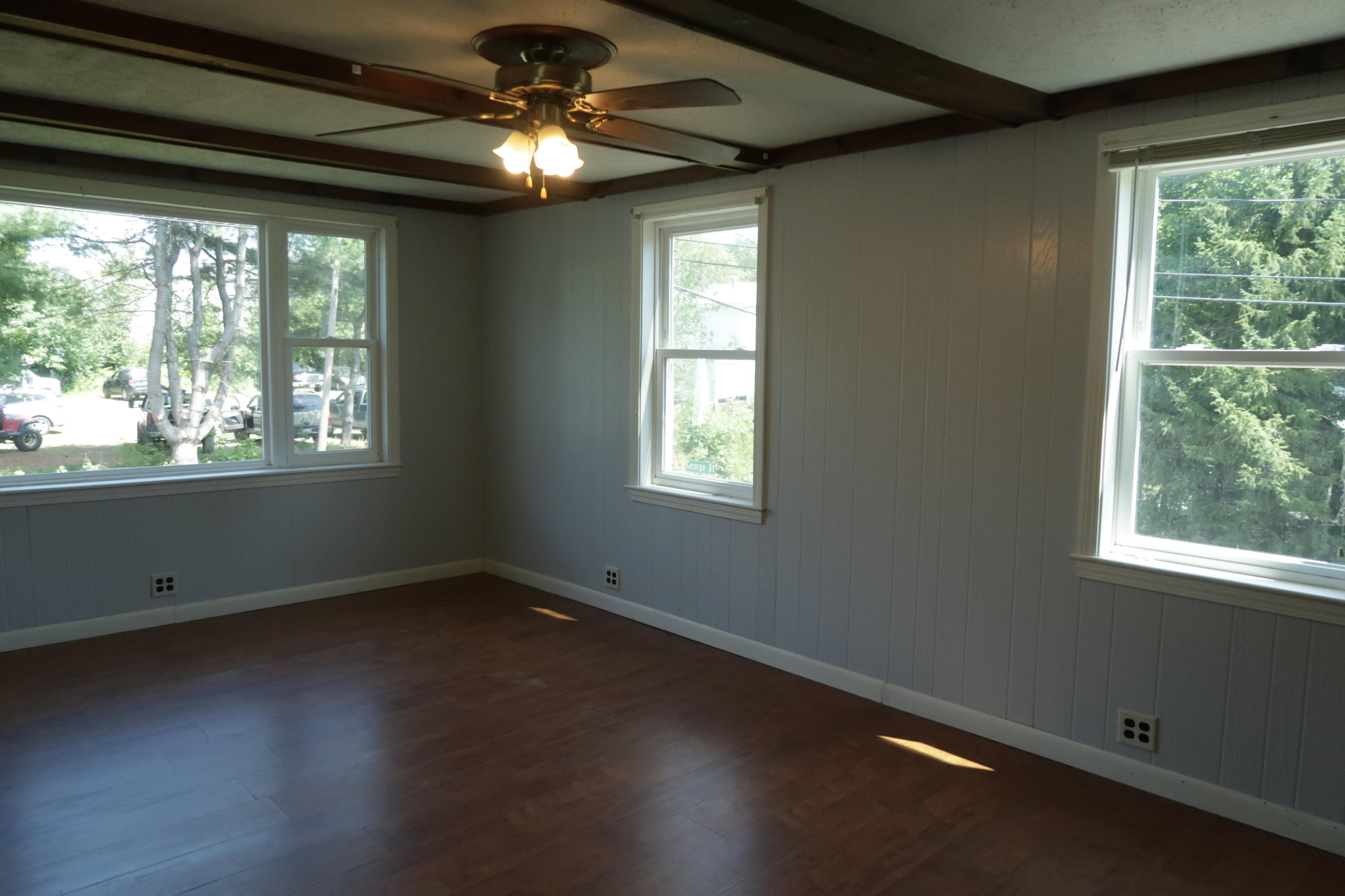 14 Taylor Street Augusta, ME 04330 - Photo 9 of 20 IMG_3022