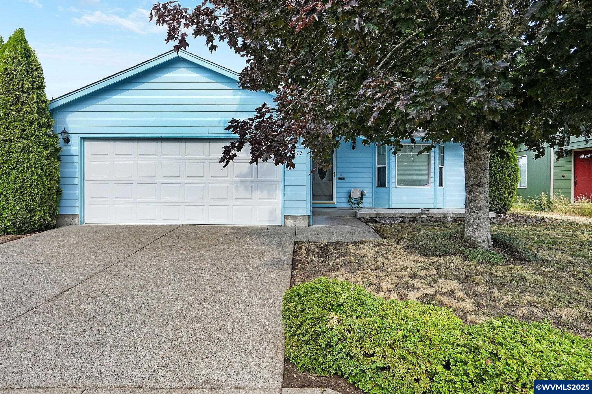1057 B Loop Lebanon, OR 97355 - Photo 1 of 31