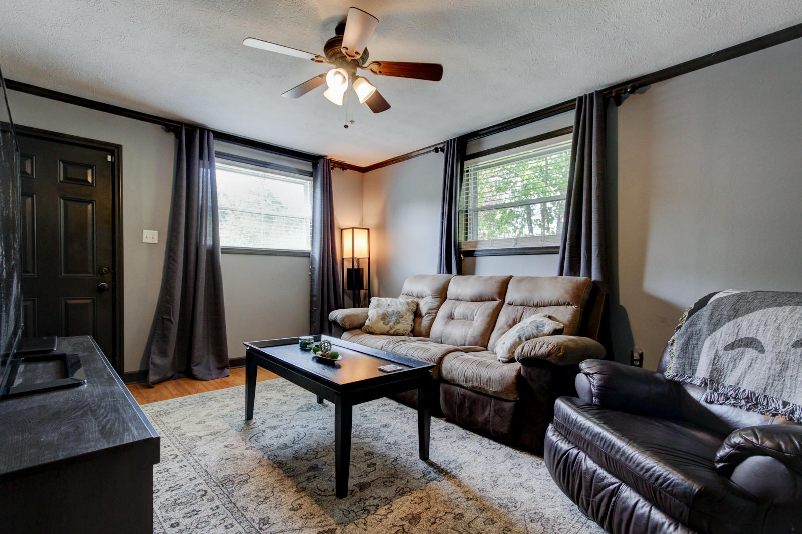 3105 Silverwood Road Knoxville, TN 37921 - Photo 15 of 20 15 Downstairs Family Room