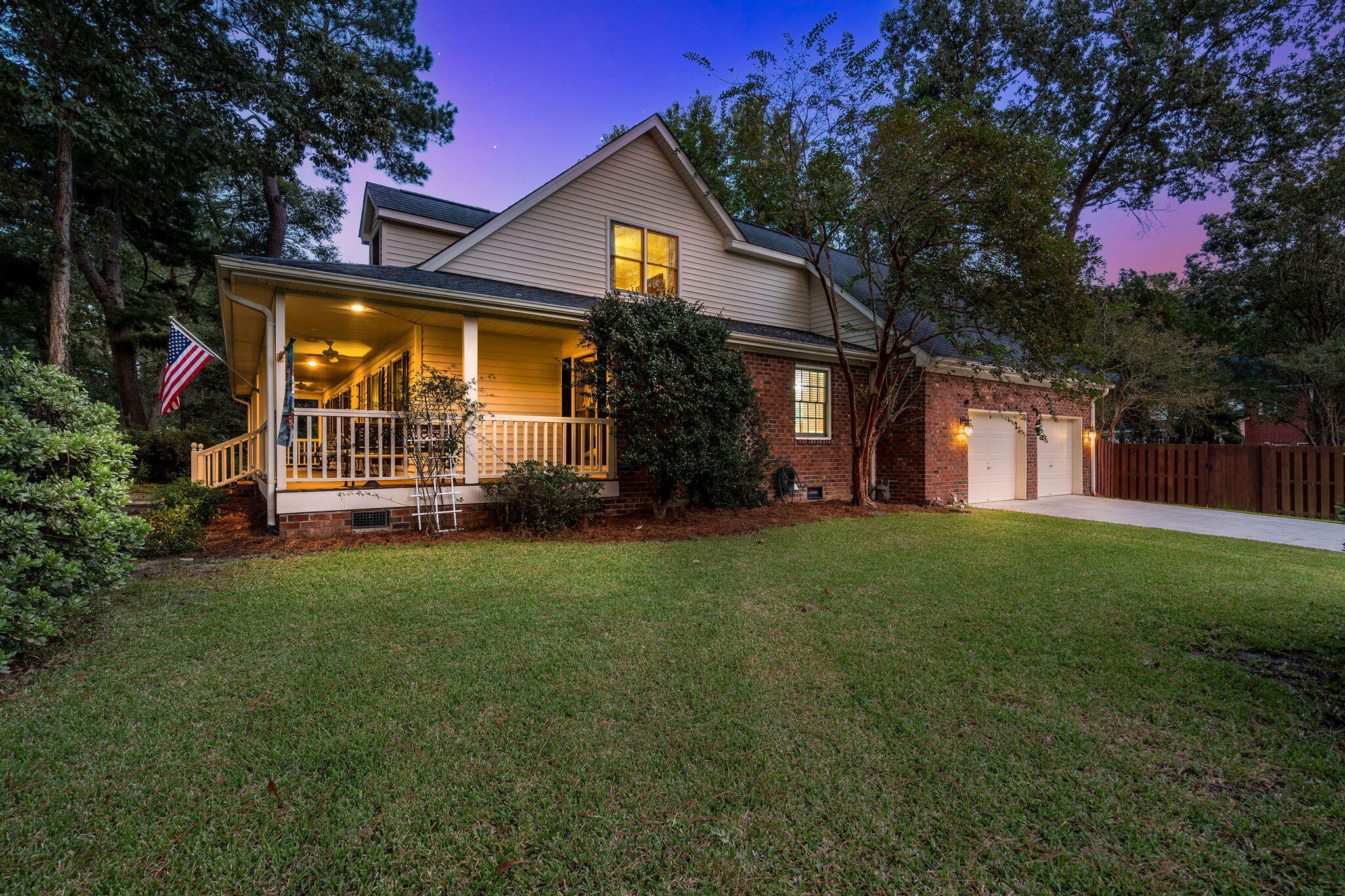 205 Kenilworth Road Summerville, SC 29485 - Photo 4 of 44 205 Kenilworth Rd