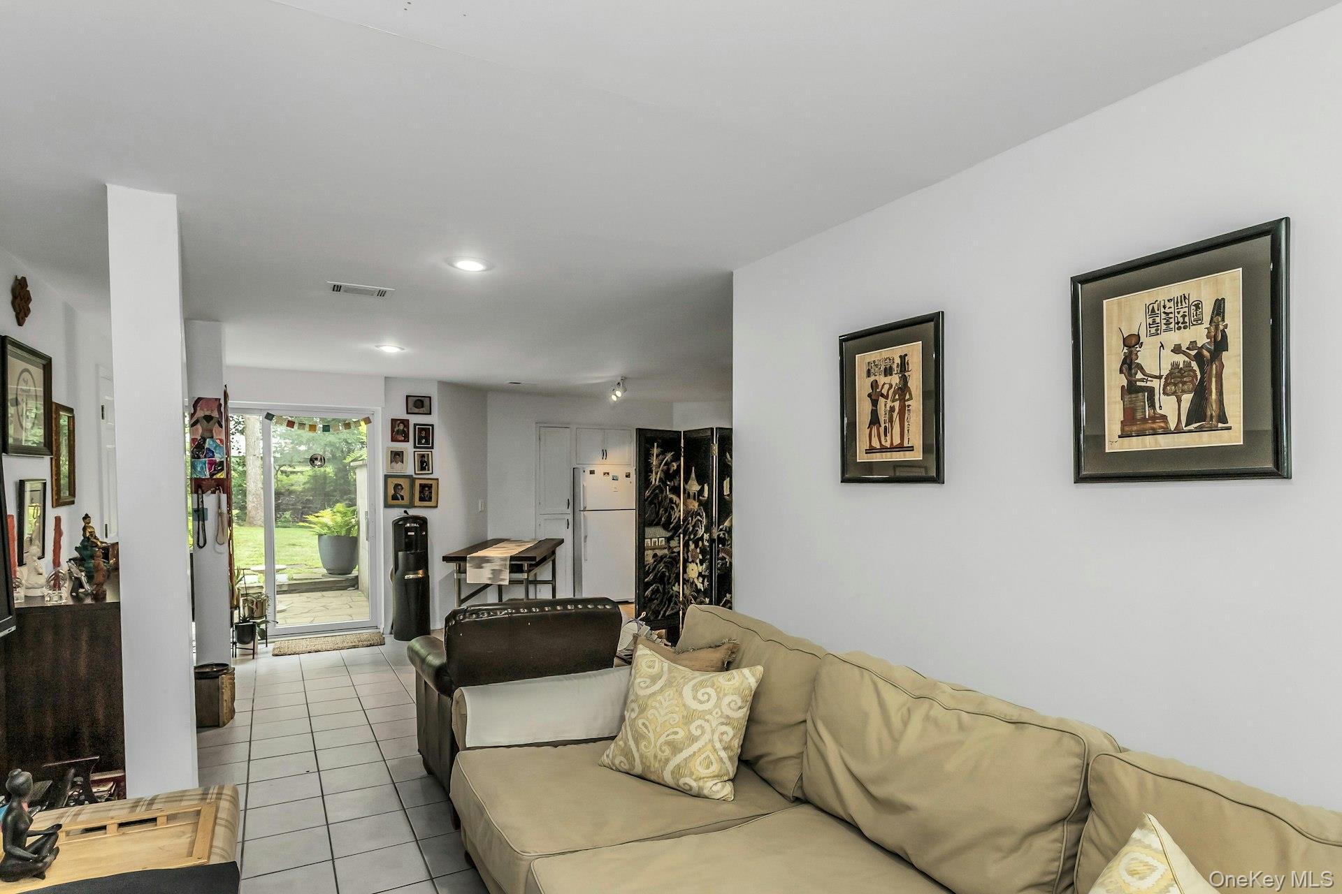 104 B Squiretown Road Hampton Bays, NY 11946 - Photo 18 of 29