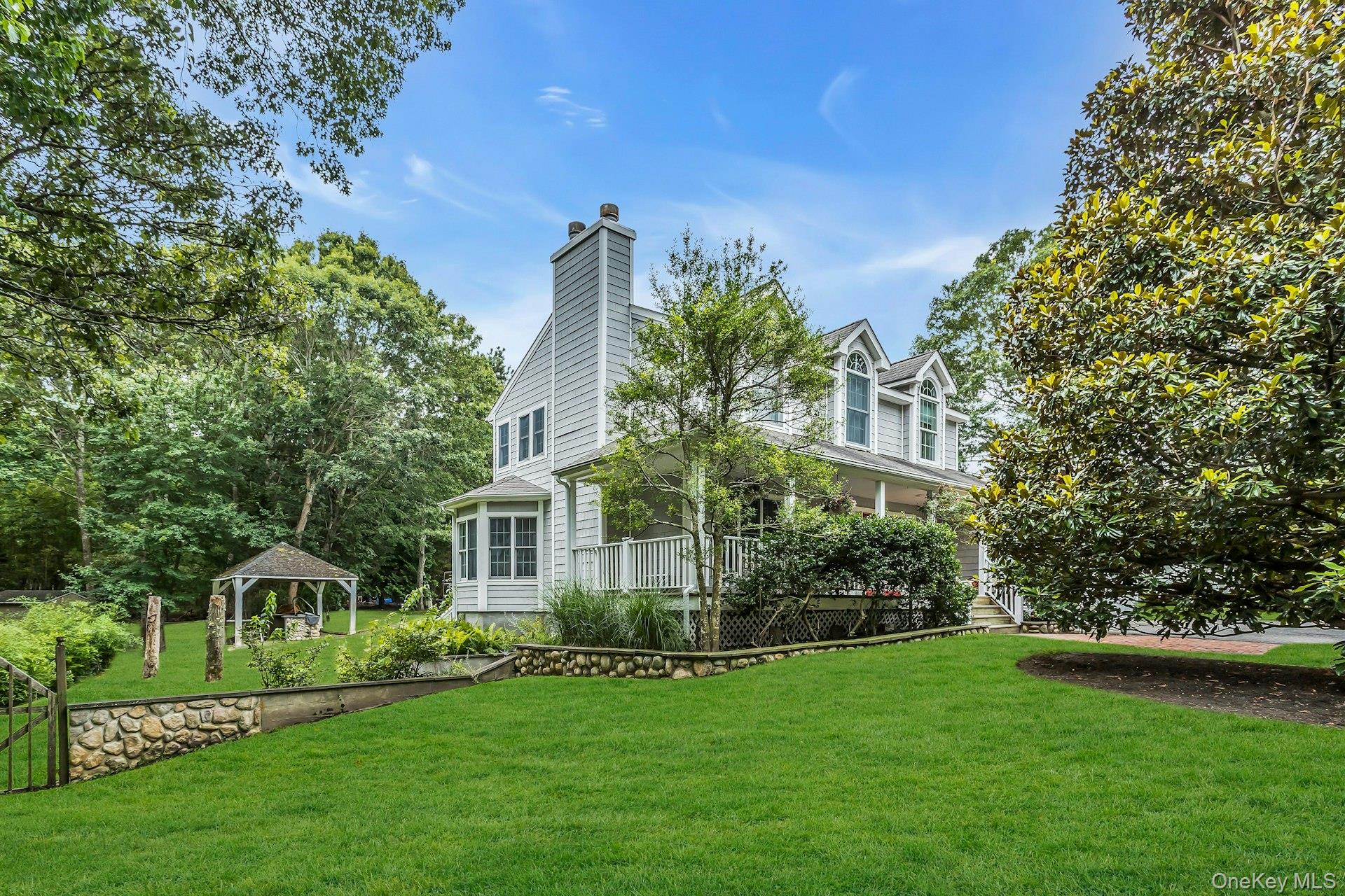 104 B Squiretown Road Hampton Bays, NY 11946 - Photo 3 of 29