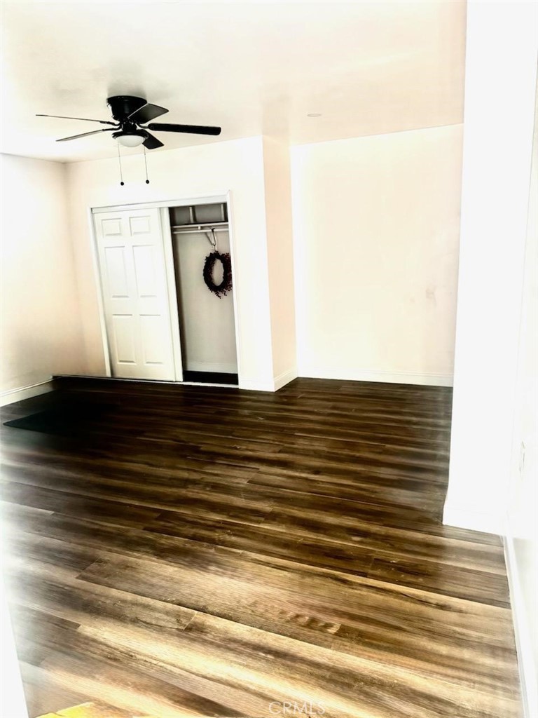 311 North Dwight Avenue Compton, CA 90220 - Photo 5 of 19