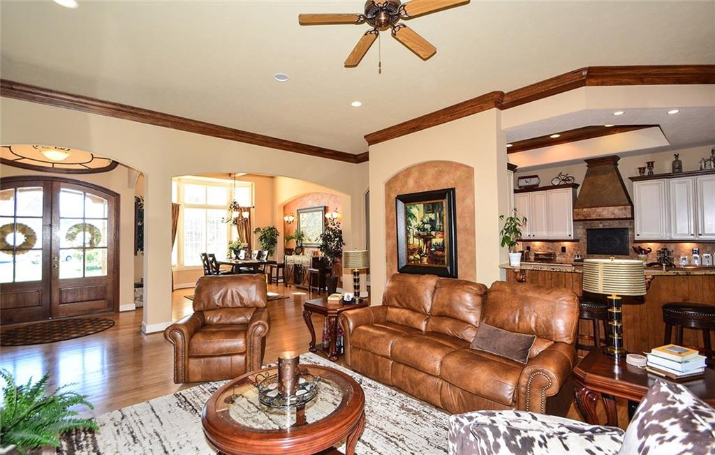 10318 Copper Ridge Drive Fishers, IN 46040 - Photo 14 of 39 Gallery Image 14