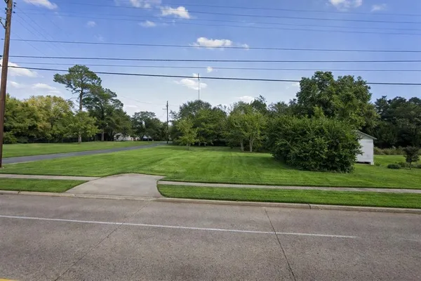 a view of a golf course