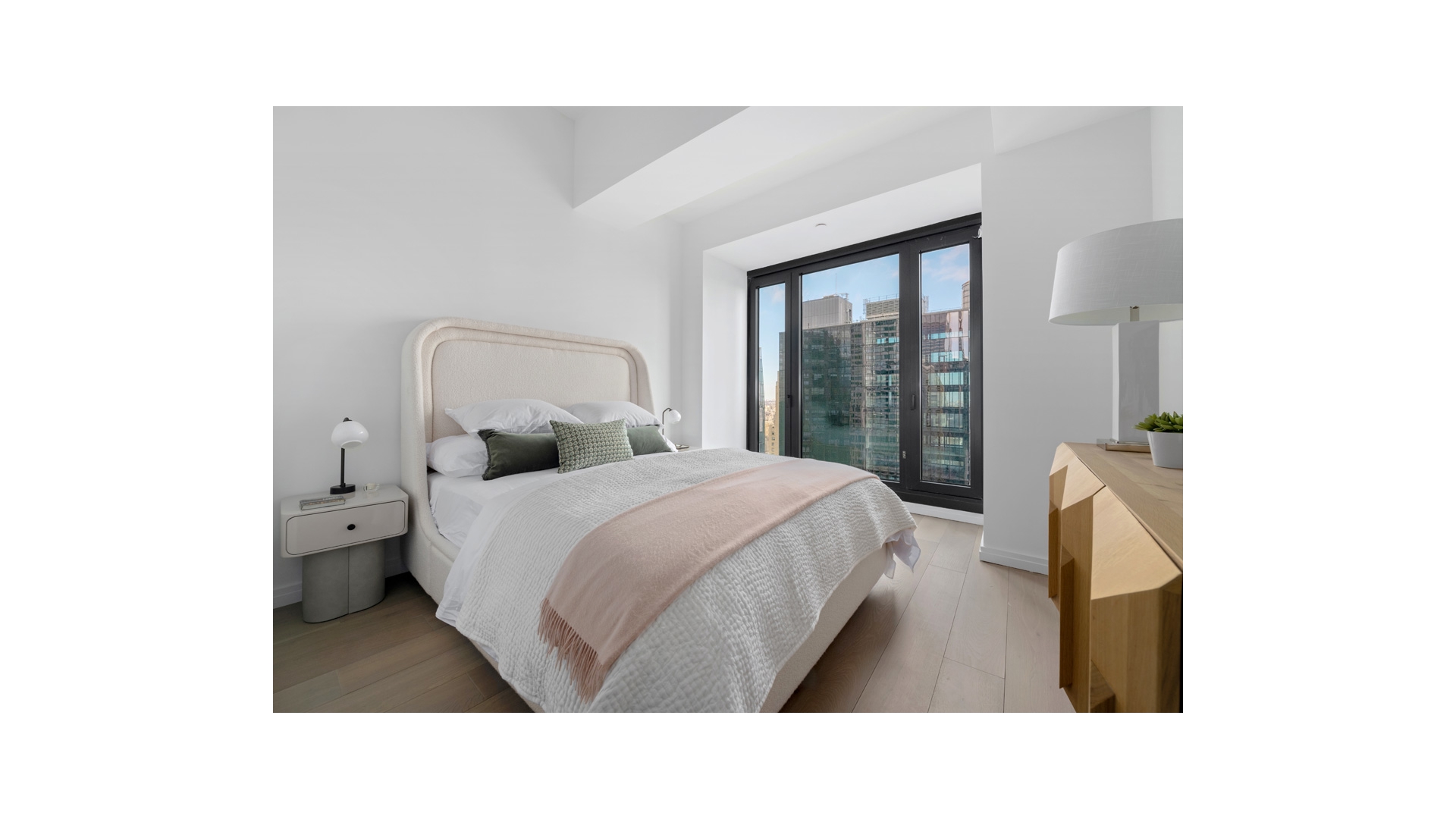 111 West 56th Street, Unit 41K Manhattan, NY 10019 - Photo 17 of 33