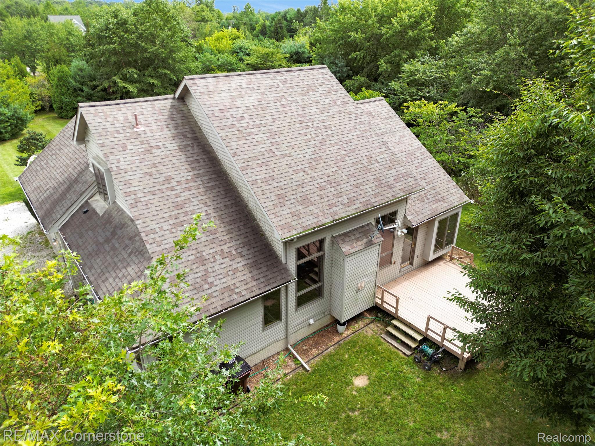 12701 Capernall Road Carleton, MI 48117 - Photo 40 of 62 DJI_0642.jpg