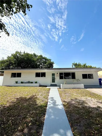 $4,000 | 6472 Johnson Street, Unit 6472, Hollywood, FL 33024