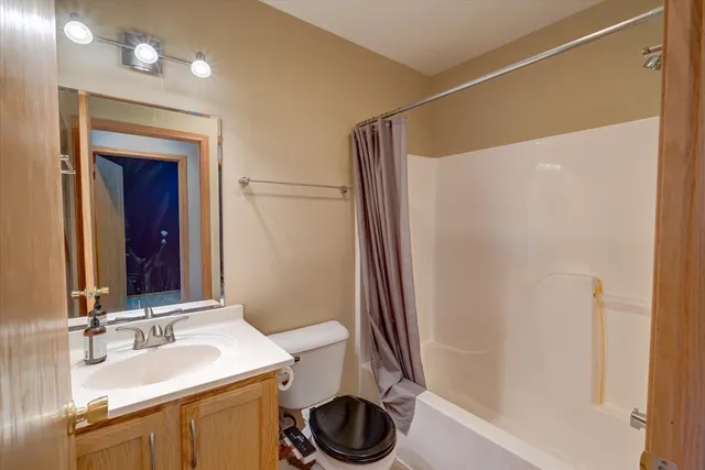 $275,000 | 1017 Gammon Lane, Unit D, Madison, WI 53719