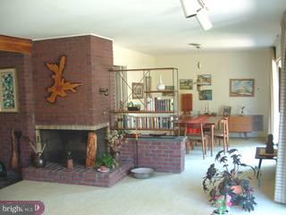 66 Fieldstone Road Levittown, PA 19056 - Photo 2 of 6