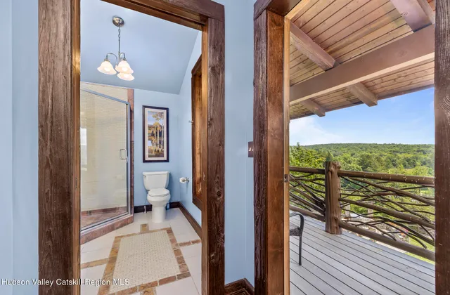 $2,995,000 | 165 Drake Road, Pleasant Valley, NY 12569