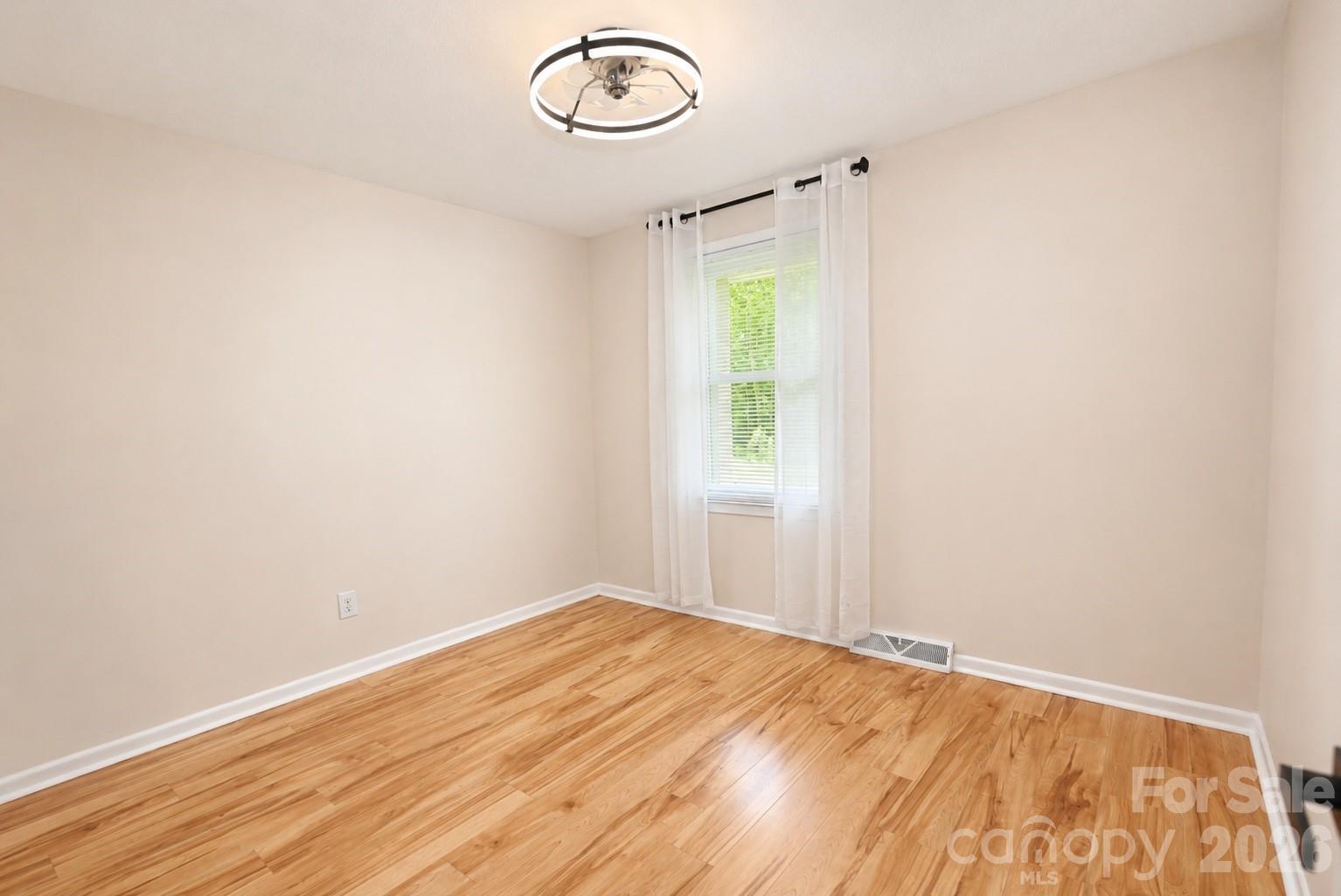 3237 Annex Street Conover, NC 28613 - Photo 20 of 37