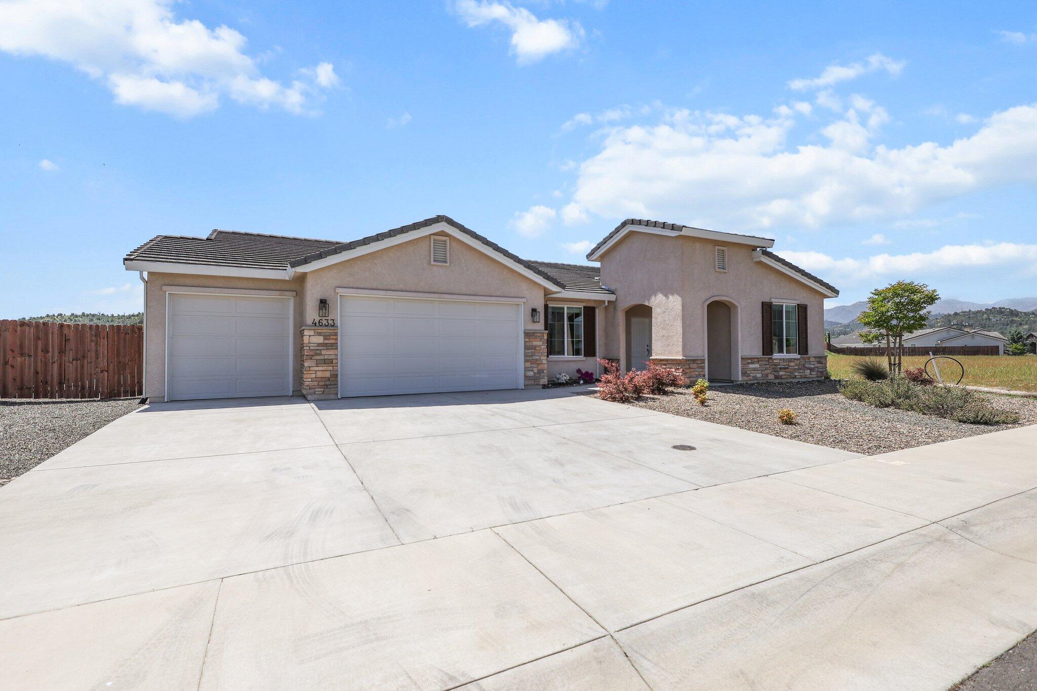 4633 Lower Springs Road Redding, CA 96001 - Photo 27 of 28 34-web-or-mls-8Q0A7966