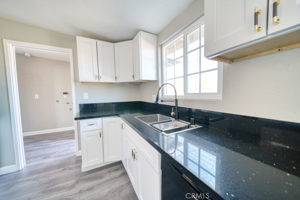 729 South Downs Street Ridgecrest, CA 93555 - Photo 17 of 43