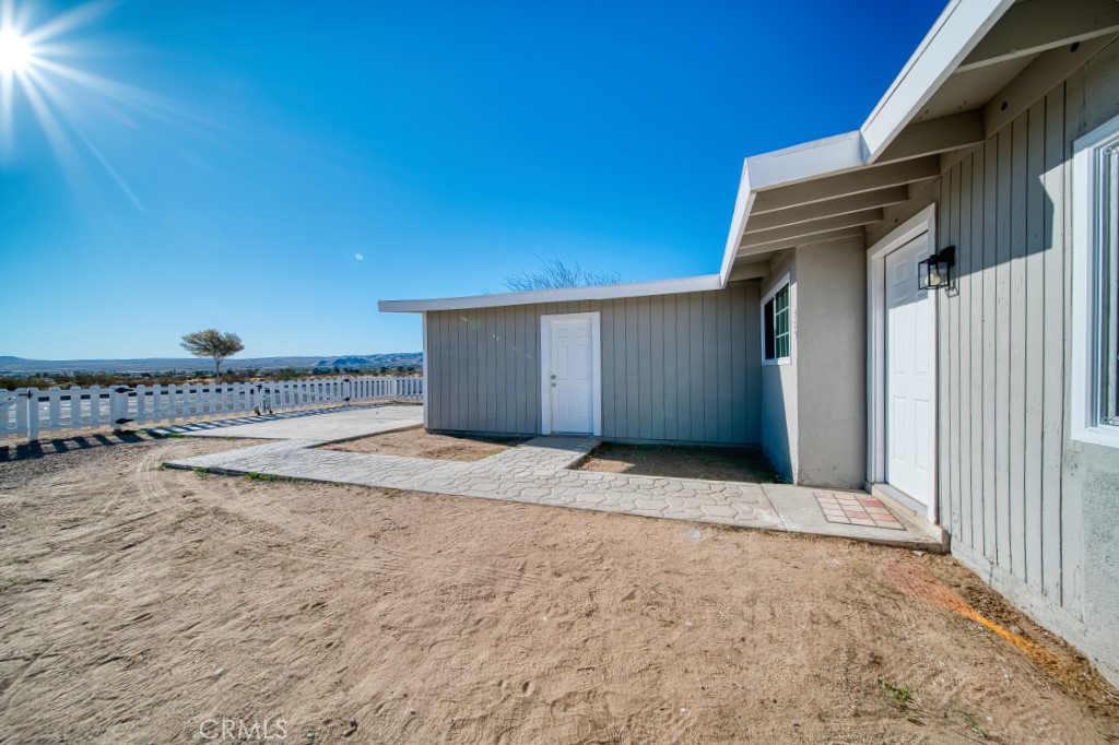 729 South Downs Street Ridgecrest, CA 93555 - Photo 5 of 43