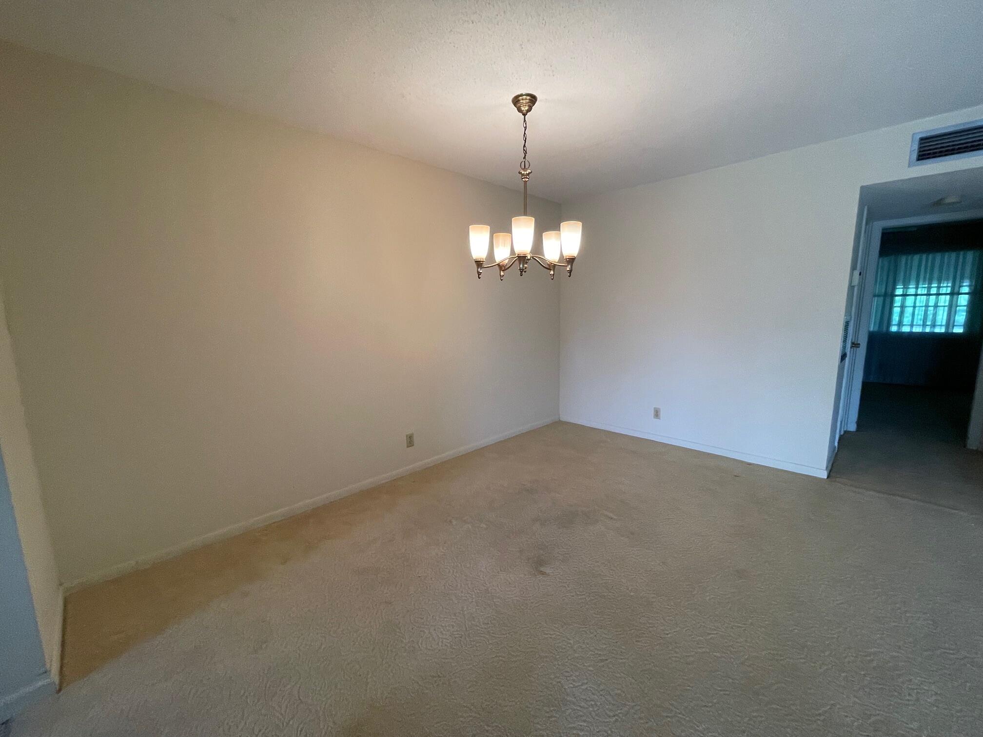 680 High Point Boulevard North, Unit C Delray Beach, FL 33445 - Photo 5 of 26 Dining Room