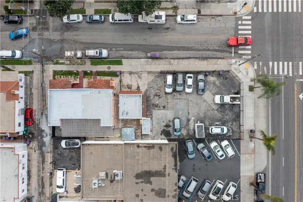 $950,000 | 2000 Pacific, Long Beach, CA 90806