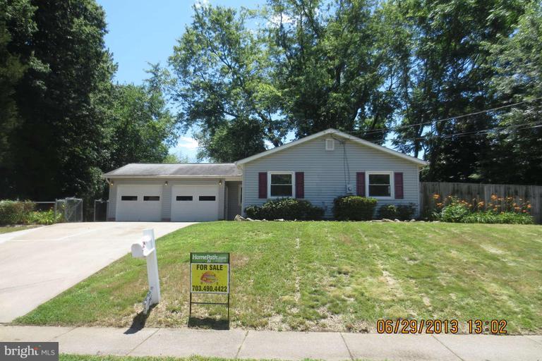 1251 Columbia Road Woodbridge, VA 22191 - Photo 2 of 19 Exterior Front
