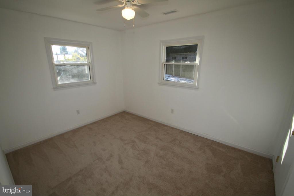 1251 Columbia Road Woodbridge, VA 22191 - Photo 16 of 19 Bedroom