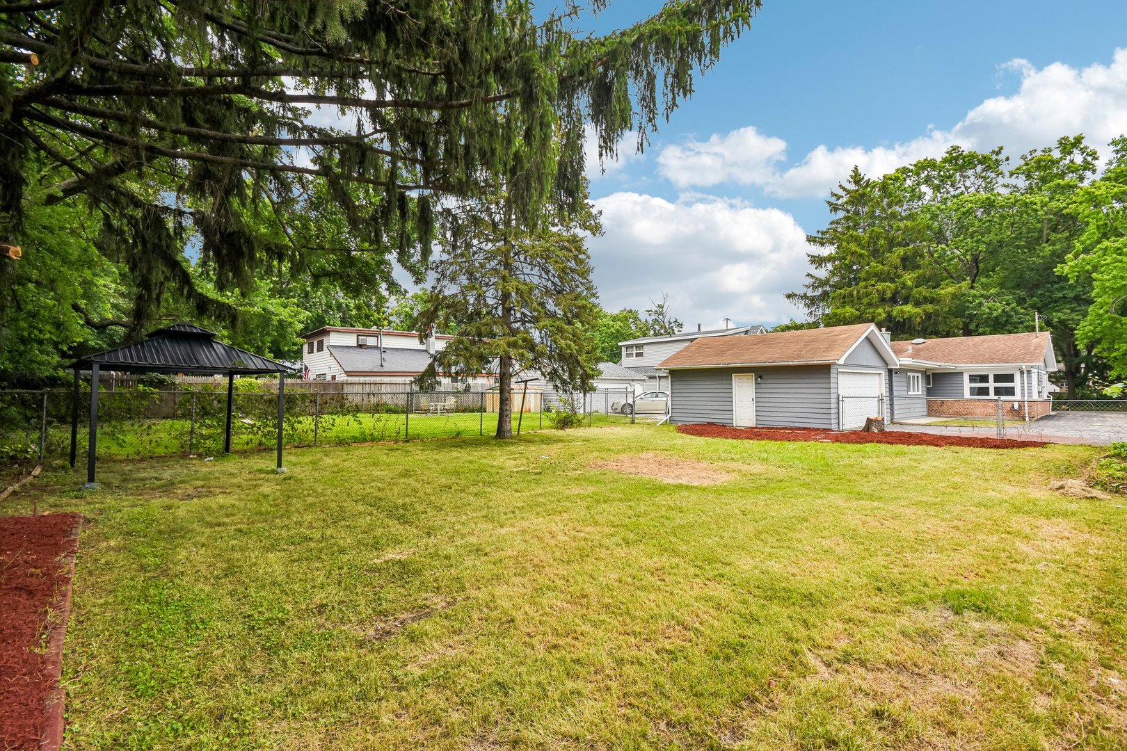 14626 Abbottsford Road Midlothian, IL 60445 - Photo 5 of 25