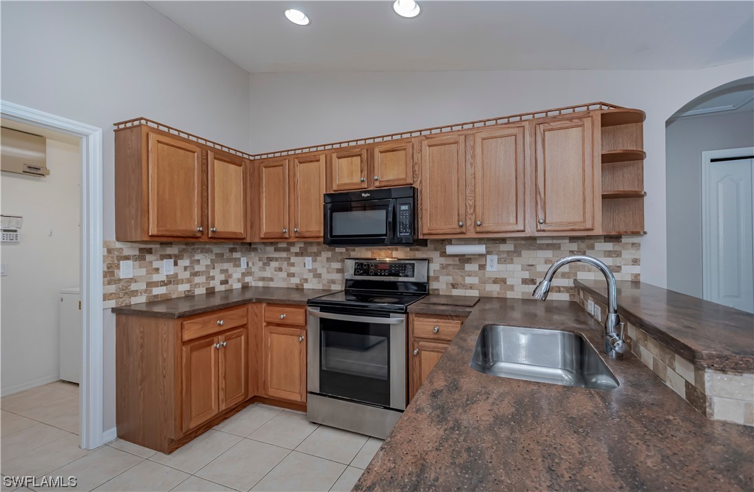 138 Ridgemont Drive Lehigh Acres, FL 33972 - Photo 19 of 44 Gallery Image 19