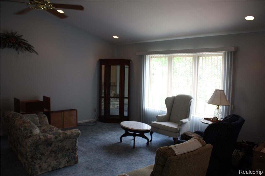 1450 River Road, Unit 22 St. Clair, MI 48079 - Photo 6 of 21 IMG_9436.JPG