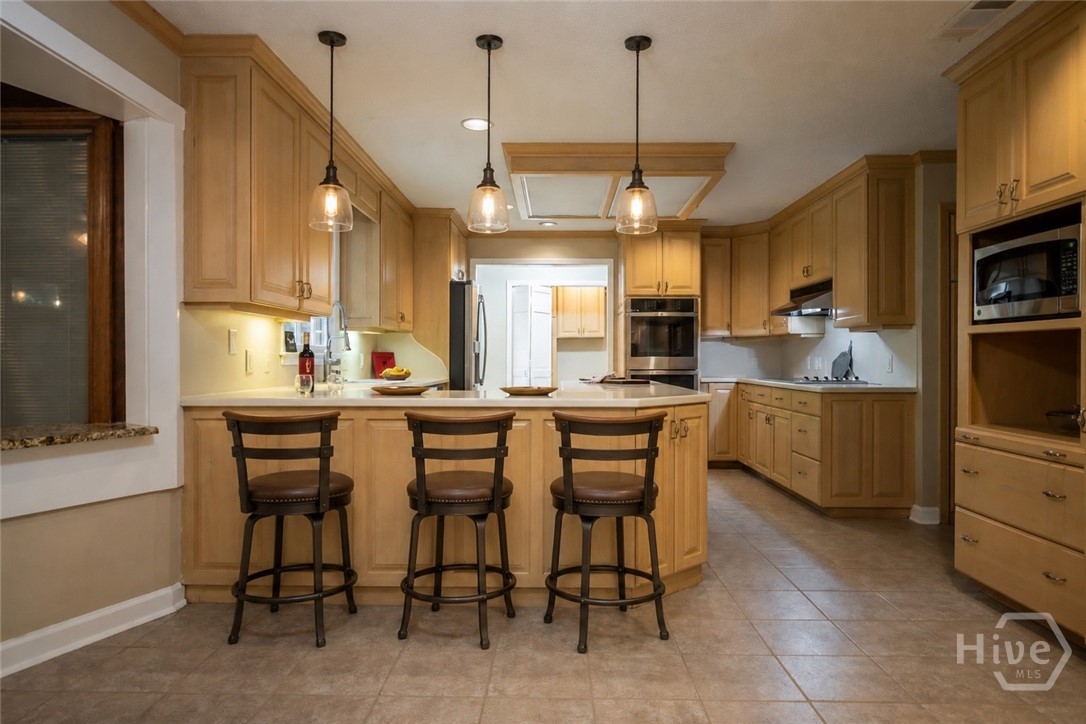 139 Lake Forest Drive Athens, GA 30607 - Photo 6 of 65 Virtually staged Kitchen