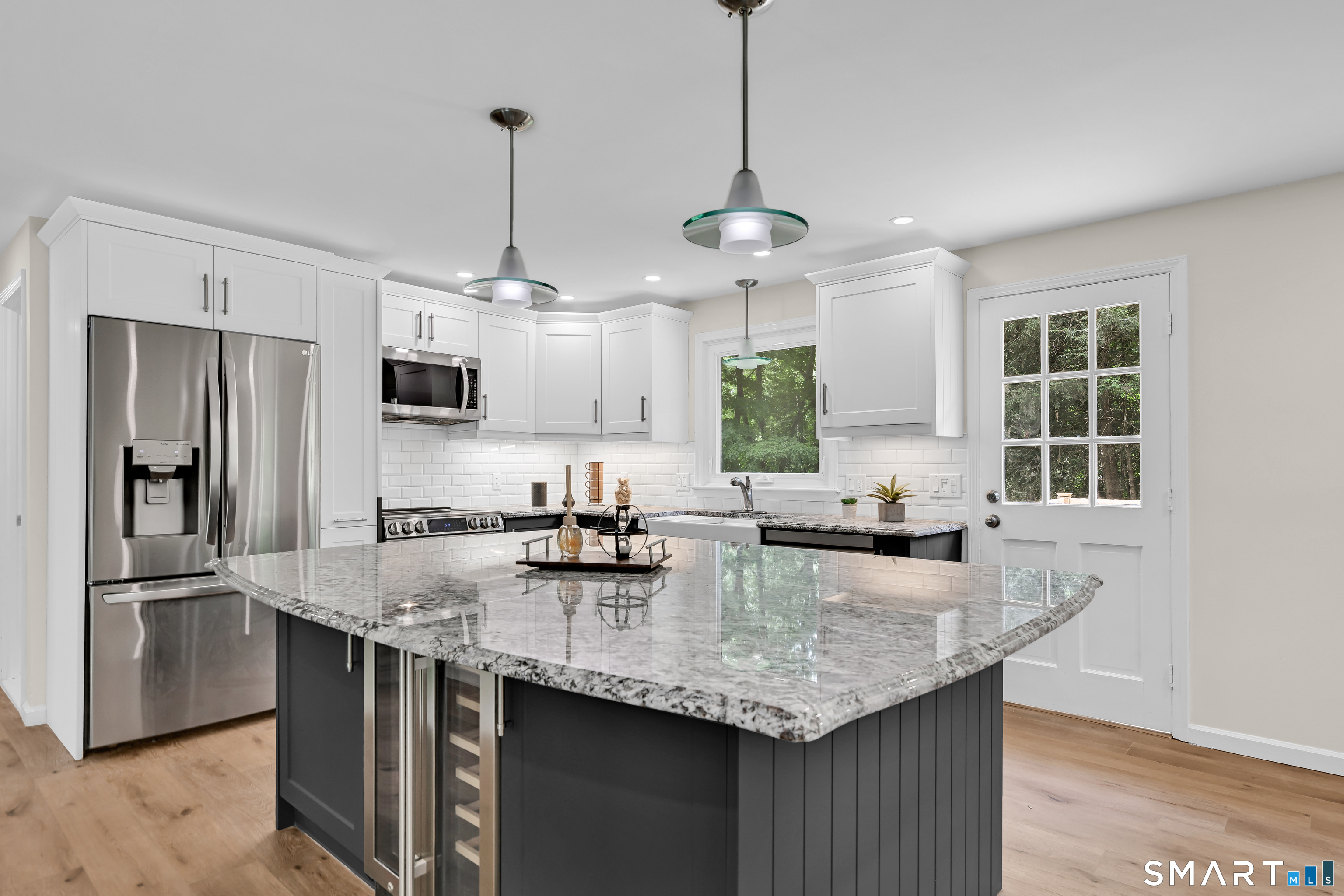 31 Hollow Brook Road Windsor, CT 06095 - Photo 5 of 40