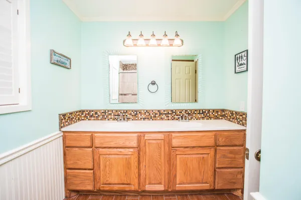 $258,900 | 108 East 26th Street, Littlefield, TX 79339