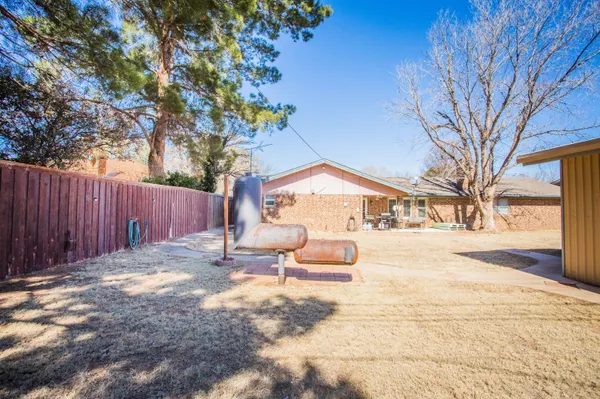$258,900 | 108 East 26th Street, Littlefield, TX 79339