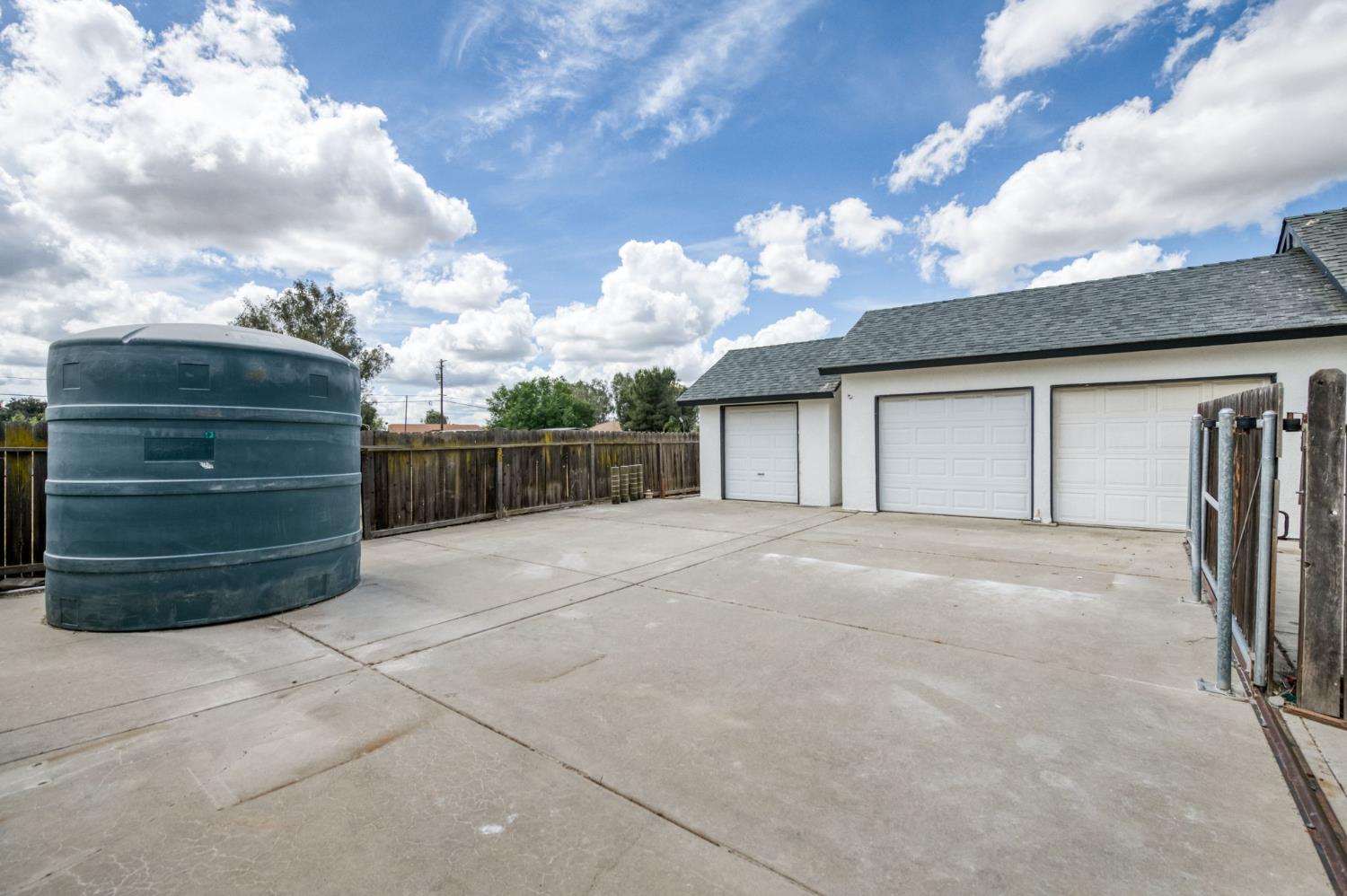 16564 Monreal Road Madera, CA 93636 - Photo 54 of 59