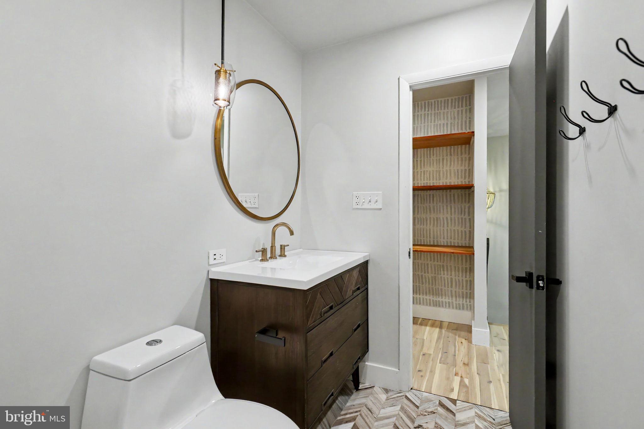 2105 Glencourse Lane Reston, VA 20191 - Photo 40 of 74 Hallway full bath #2