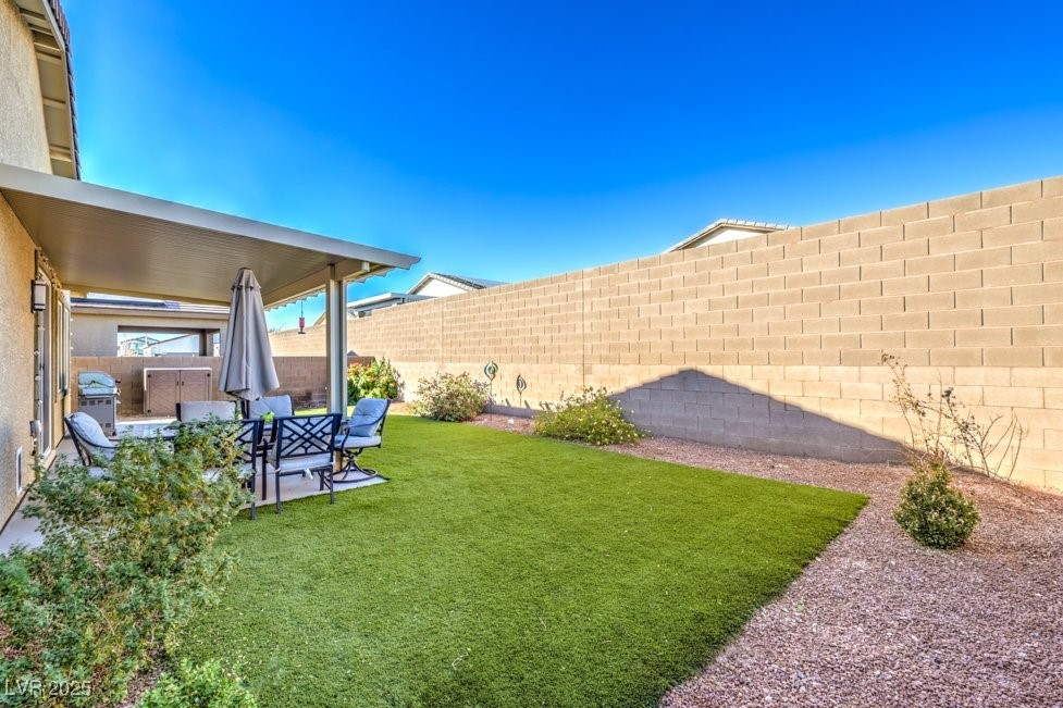 3026 English Palmer Road North Las Vegas, NV 89086 - Photo 34 of 36