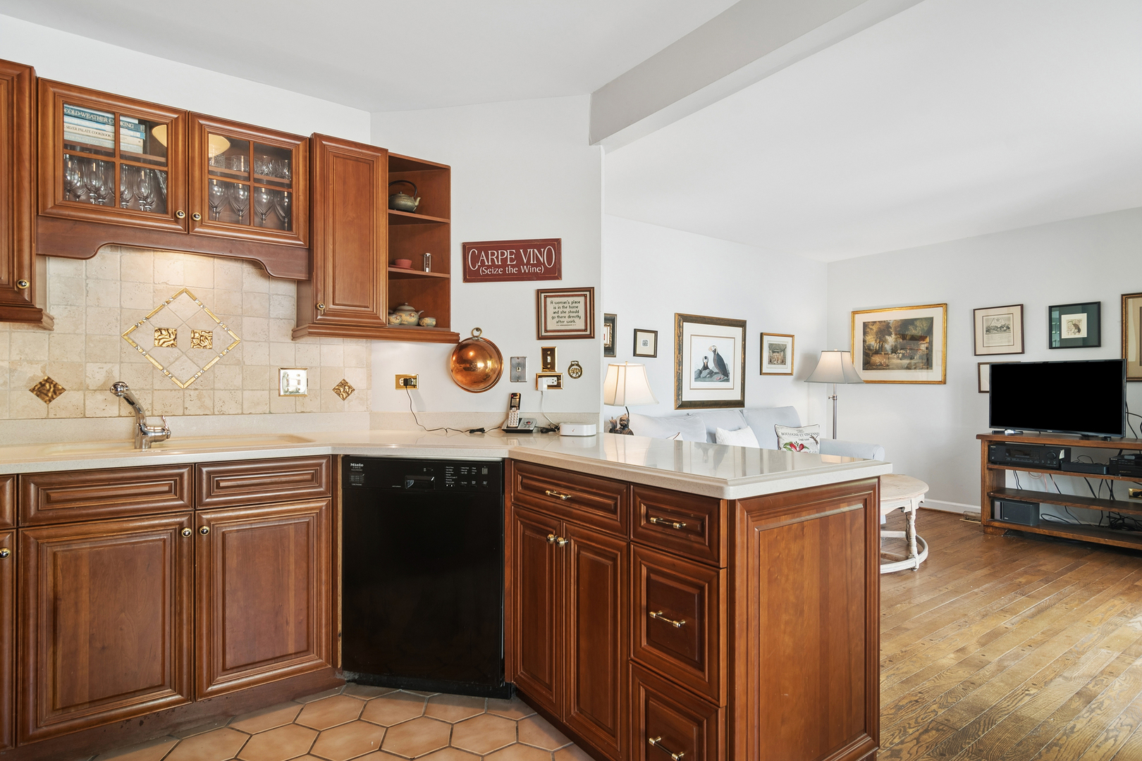 471 Old Barn Road Lake Barrington, IL 60010 - Photo 12 of 42