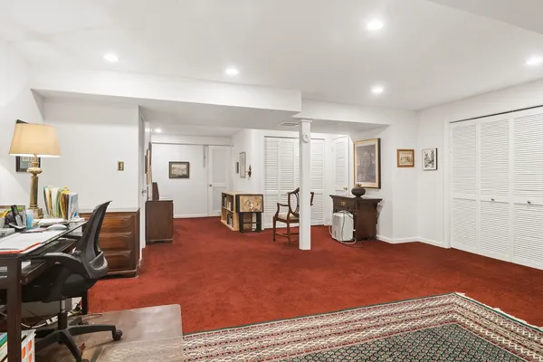 $485,000 | 471 Old Barn Road, Lake Barrington, IL 60010
