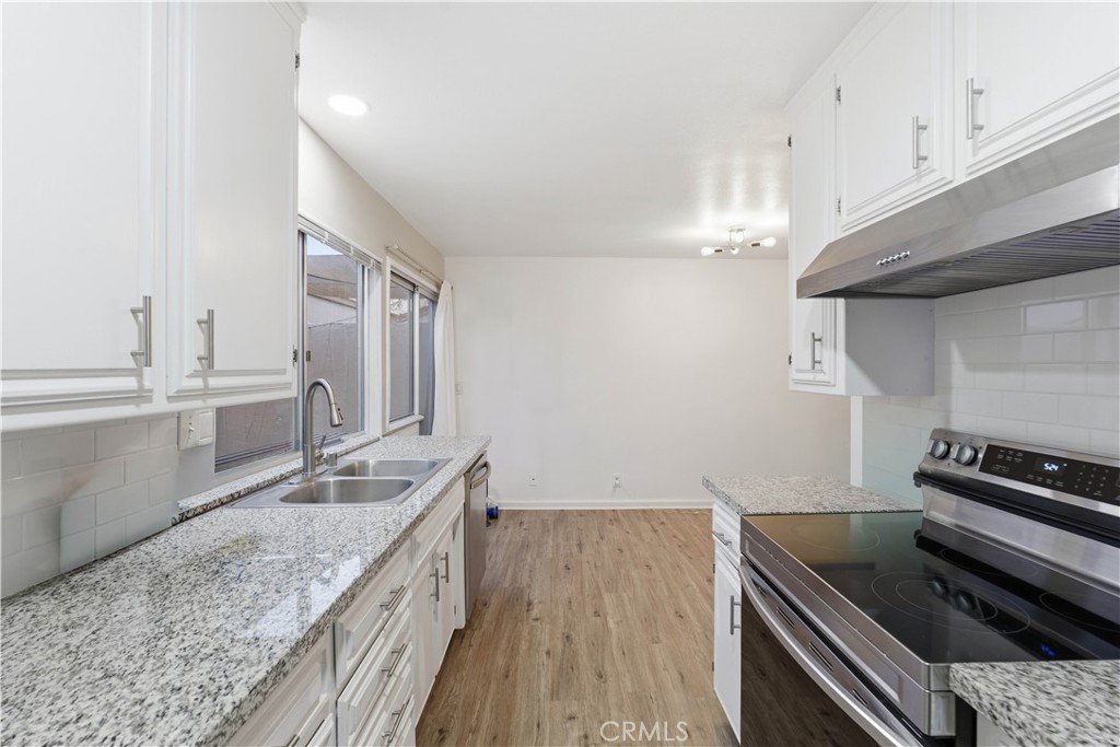 1012 Peg Street Ridgecrest, CA 93555 - Photo 11 of 31