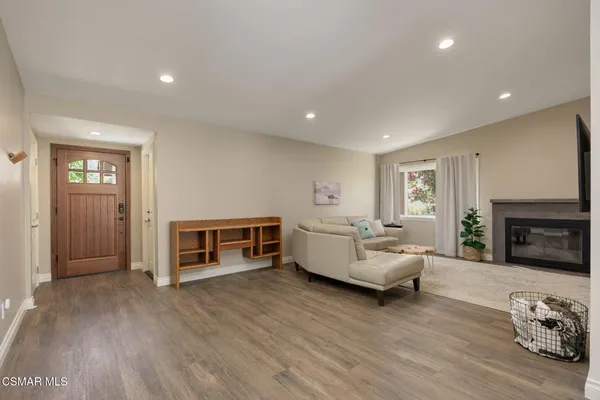 $870,000 | 2393 Shreve Avenue, Simi Valley, CA 93063