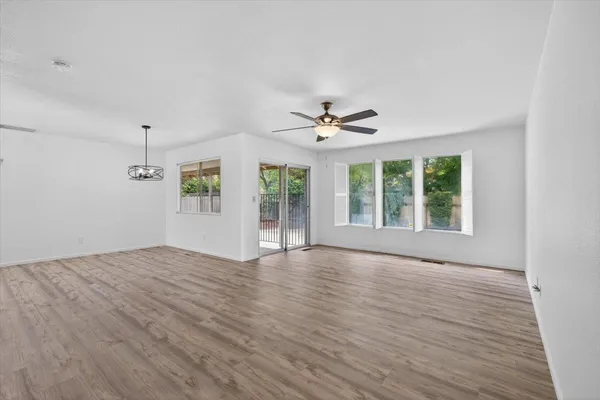 $499,999 | 1820 Rockford Avenue, Modesto, CA 95355