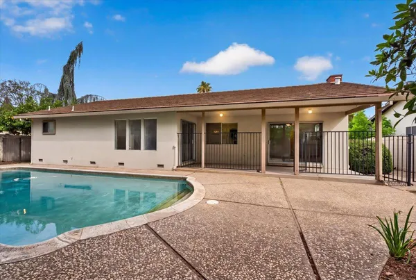 $499,999 | 1820 Rockford Avenue, Modesto, CA 95355
