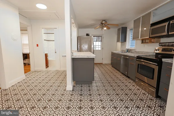 $2,200 | 45756 Horsehead Road, Great Mills, MD 20634